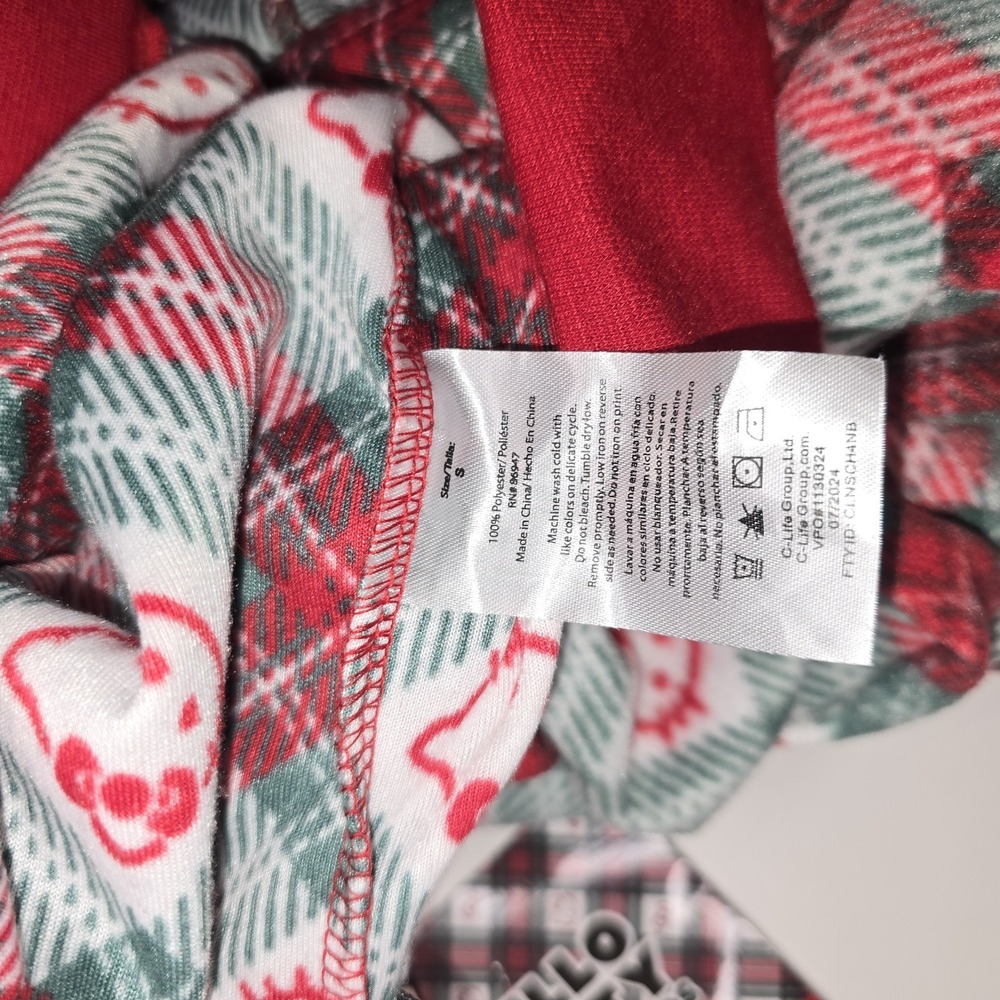 Hello Kitty NWT Holiday Plaid‎ Sleep Pants Aeropostale Red Green Women's Small - Picture 12 of 12
